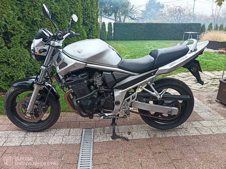 Motocykl turystyczny Suzuki Bandit Gsf 650