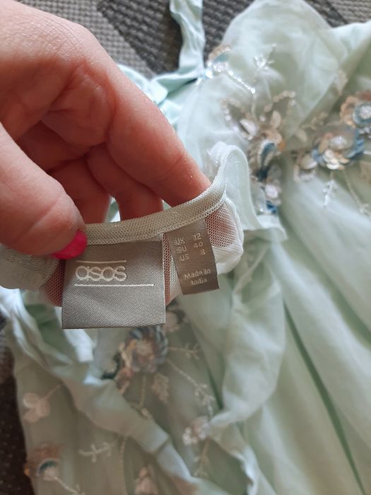 Asos sukienka L 40 tiul