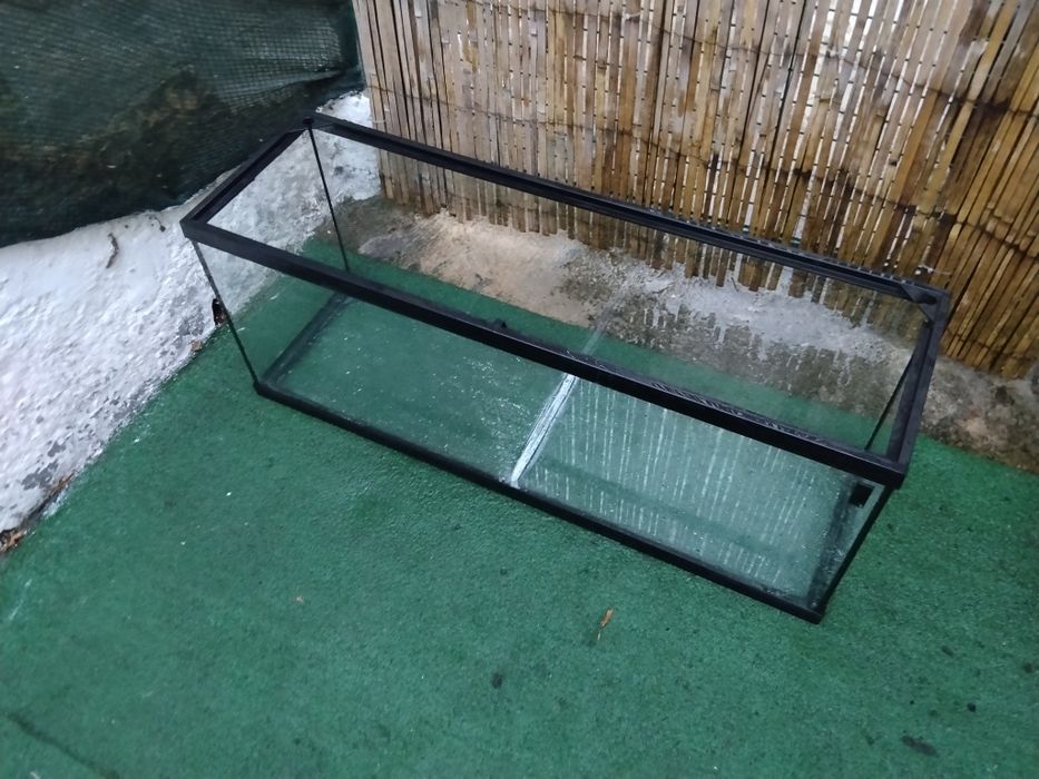 Vendo ou troco aquário impecável