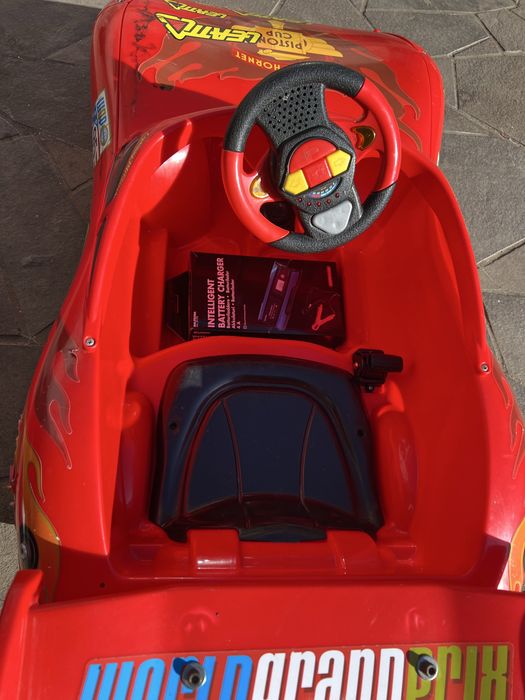 Продам електромобіль Маквін