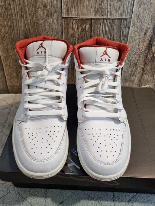 Buty Air Jordan 1 Mid SE, 43