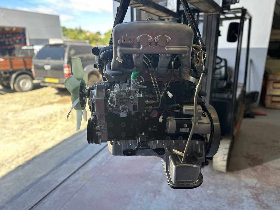 Motor novo completo Isuzu 2.5 4JA1-T