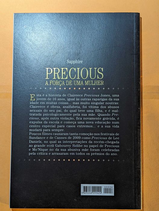 Precious - A Força de Uma Mulher - Sapphire