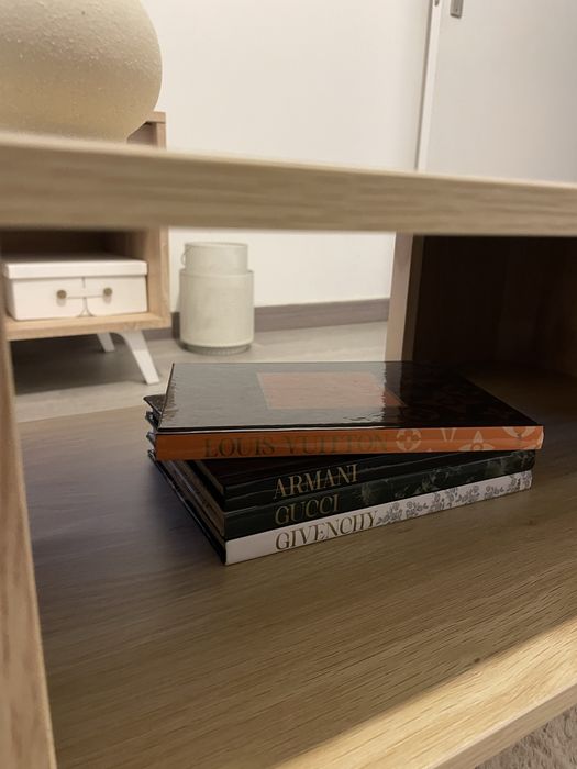 Mesa de centro (coffee table)