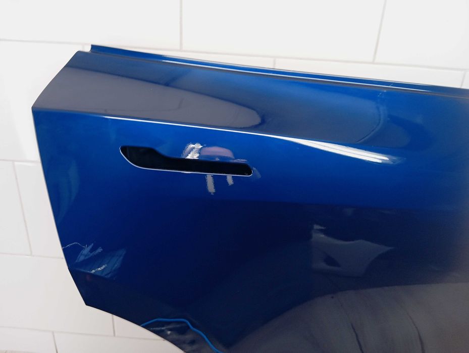 TESLA MODEL Y 2020- Drzwi prawe tył tylne 1493600-00-A LLU