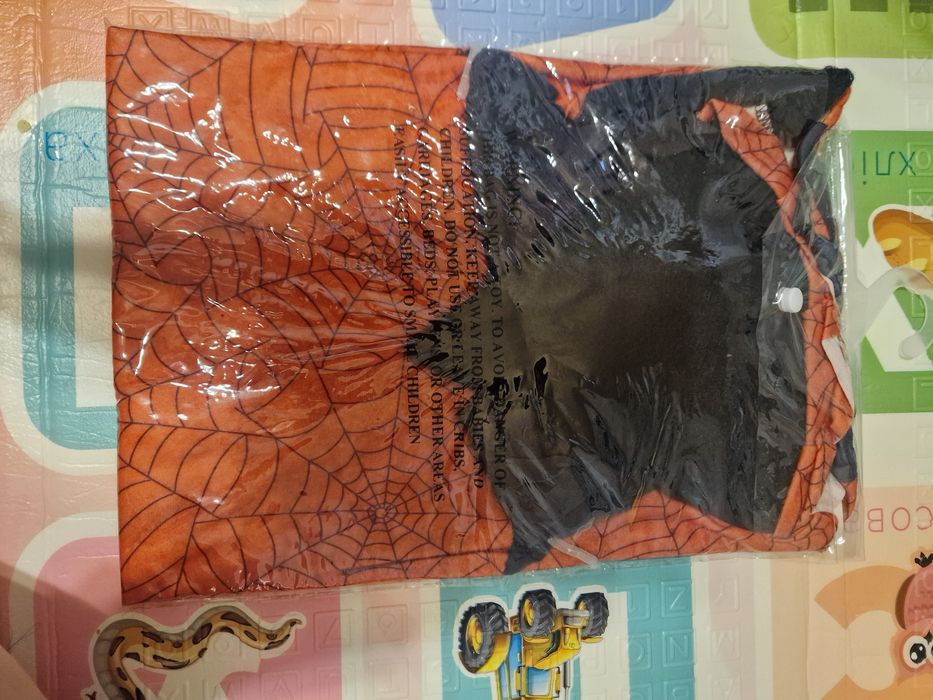 Новорічний костюм або на хеловін "павутинка"