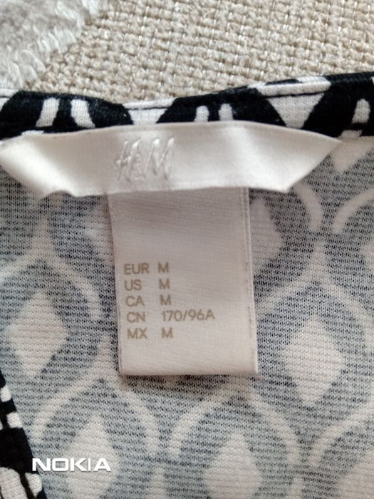 Sukienka z łezką czarno-biała 38 H&M
