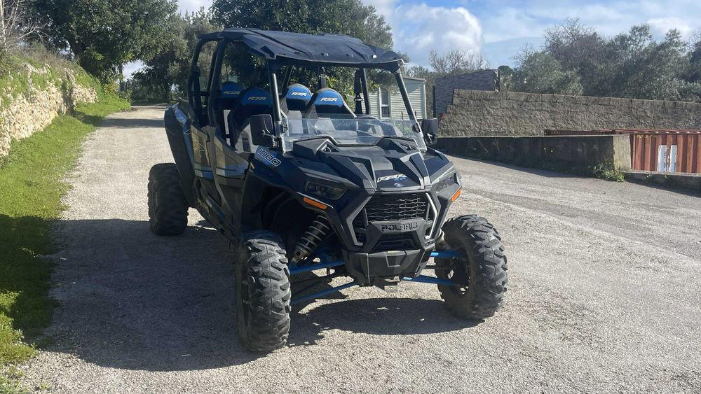Polaris RZR XP4 4 Lugares