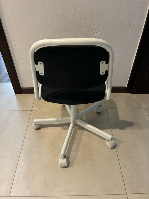 Stołek biurowy dla dzieci dziecięcy IKEA