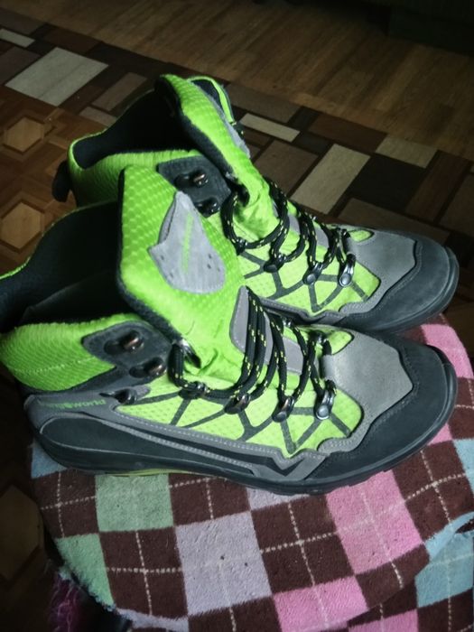 Осенние трекинговые  ботинки ; Тімберлейк 400