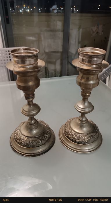 Castiçais Antigos em Casquinha – Par | Decoração Clássica