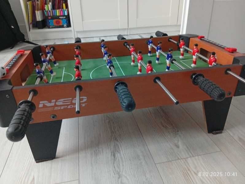stół do gry w piłkarzyki