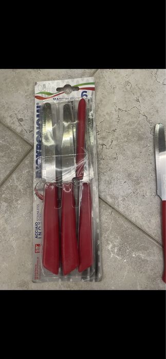 набор ножей