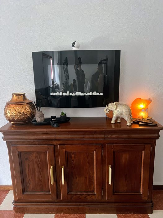 Vendo Sapateira em Carvalho maciço c/nova