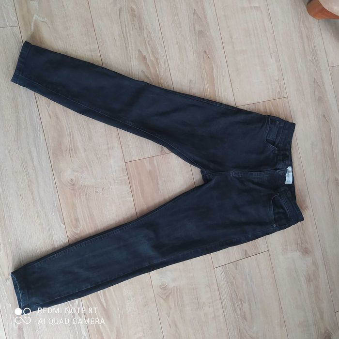 Spodnie Pull&Bear rozm 38