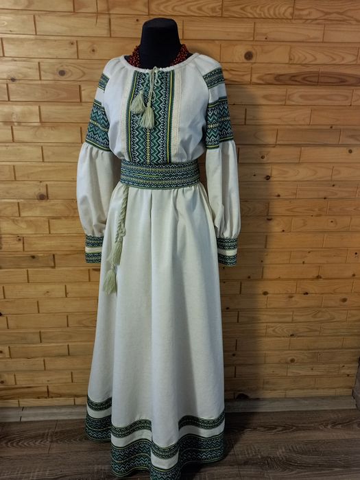 Парні вишиванки в асортименті