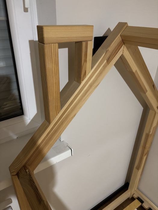 Łóżko dziecięce drewniane domek super stan