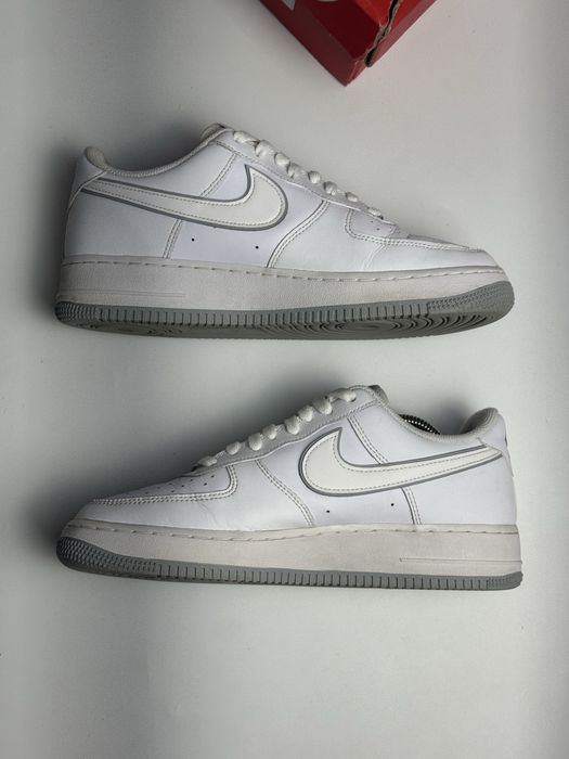 Кросівки Nike Air Force 1 Оригінал  Розмір:42.5(27см)