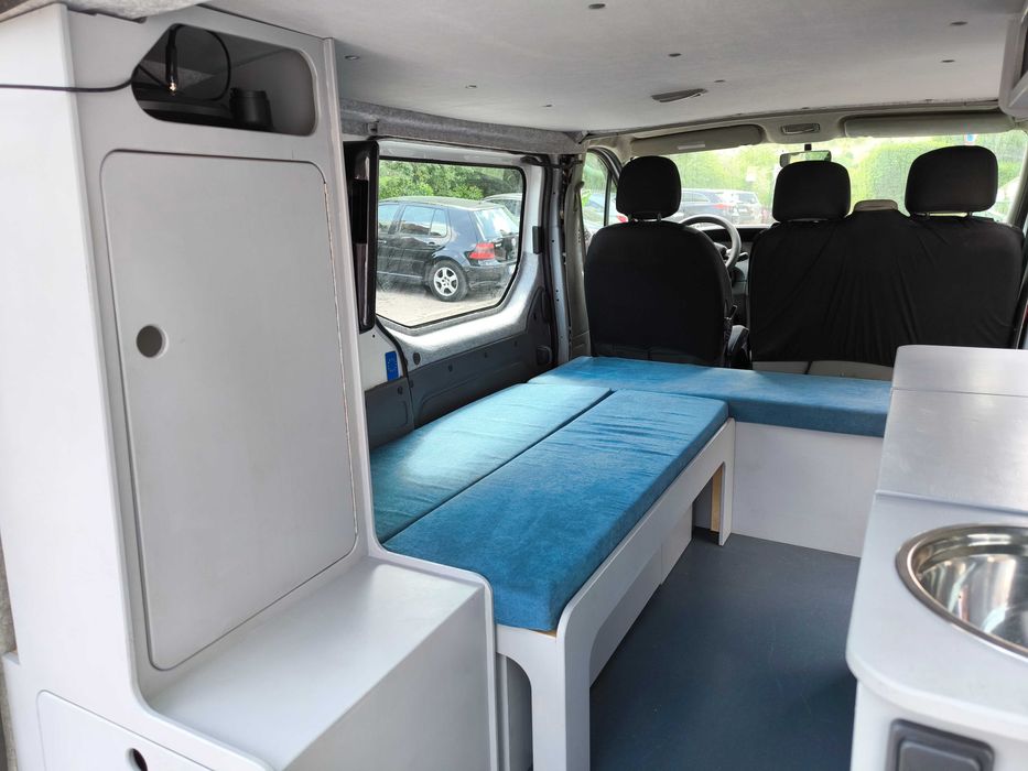 Renault Trafic II KAMPER