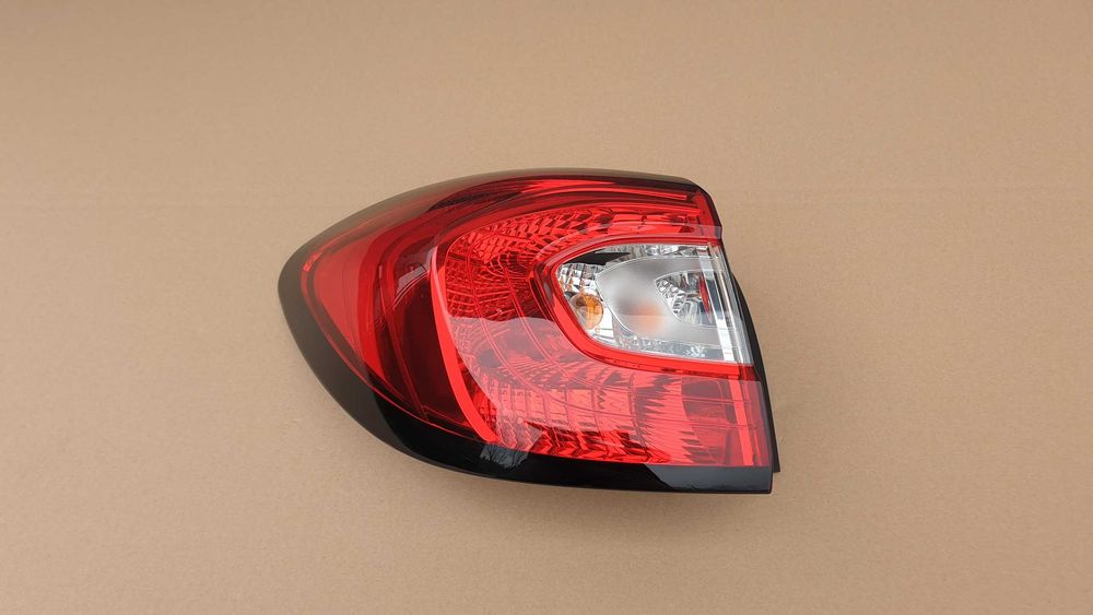 lampa lewy tył lewa tylna błotnik Renault Captur I 1