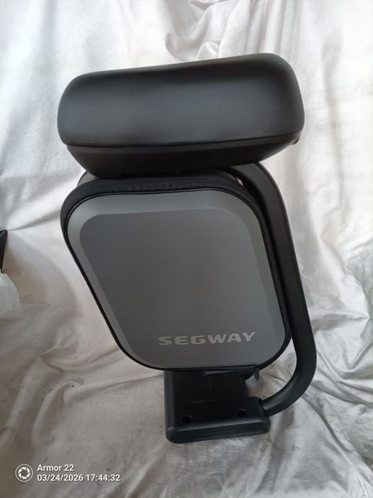 Banco, original para trotinete Segway ZT3, como novo .Foi usado 20-30km