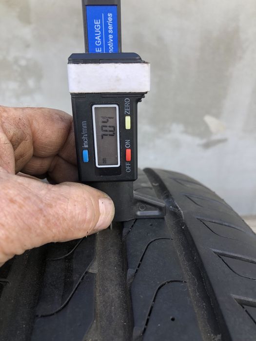Шини 18 235/55 Pirelli 2023р.