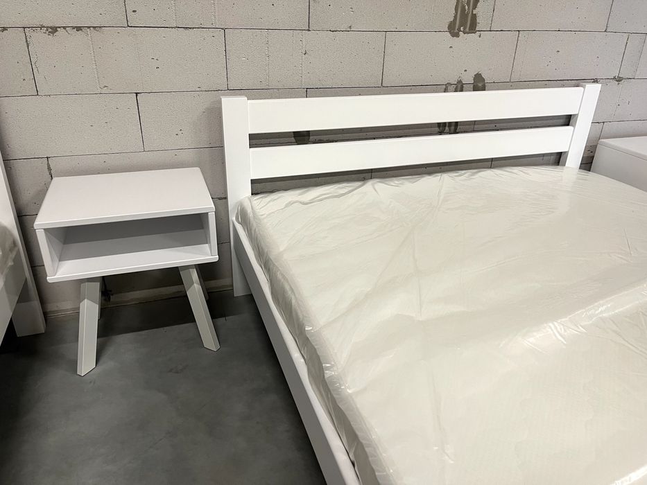 Матрац у ліжко 160х200, продам безпружинний матрац + ліжко + тумбочки