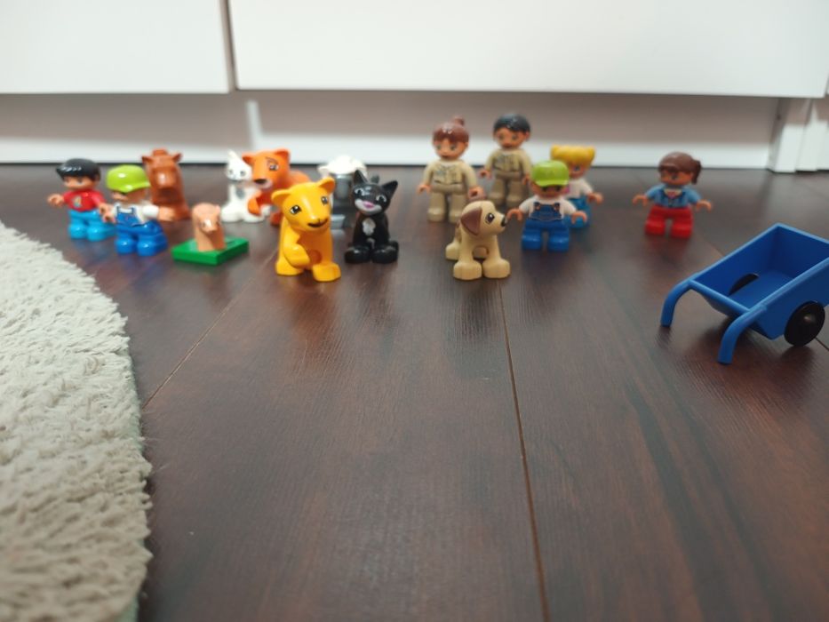 LEGO Duplo 197 szt + ludziki+ zwierzątka