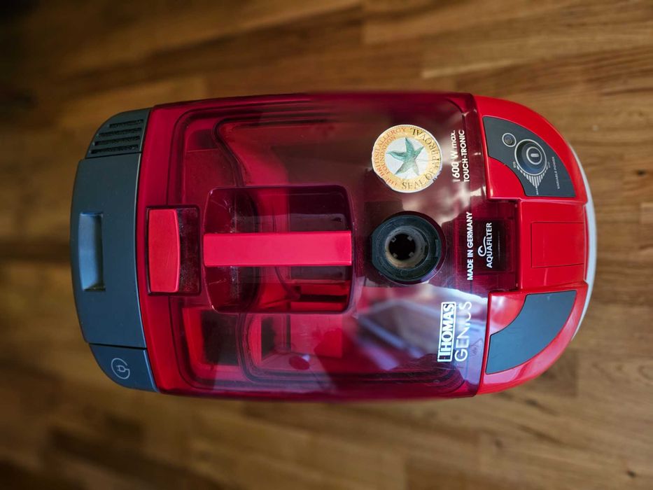 Пылесос Thomas Genius aquafillter