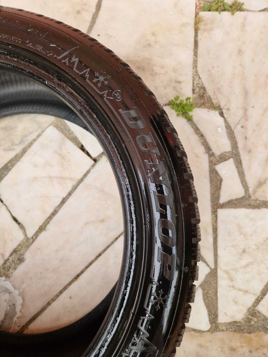 Pneus Dunlop WinterSport5 235/45/r18 98v