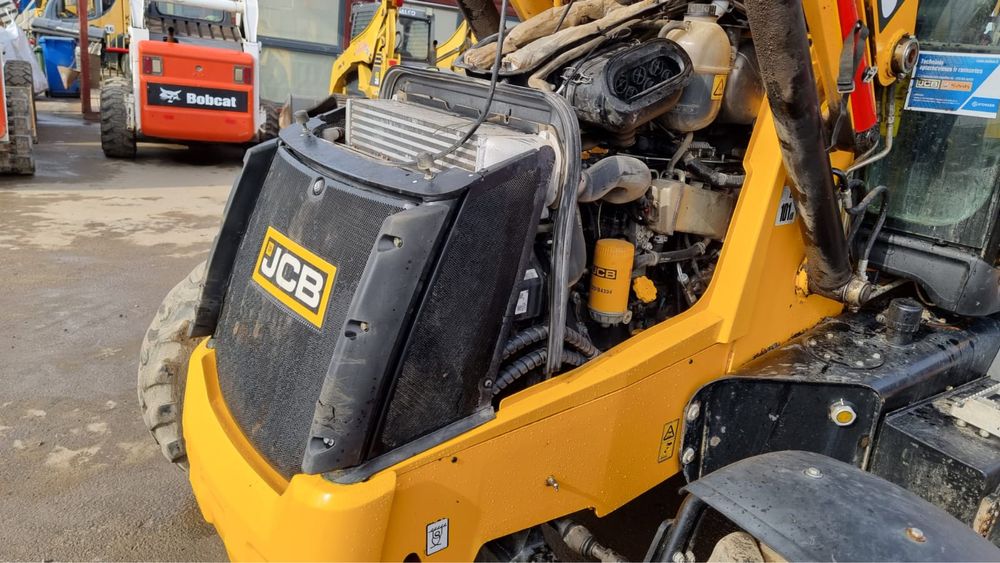 JCB  3 CX , 2023 г , наработка 1200 часов