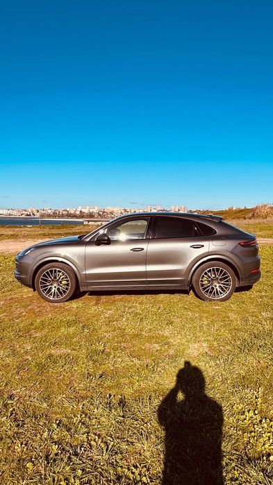 Porsche Cayenne Coupé E-Hybrid Platinum Edition