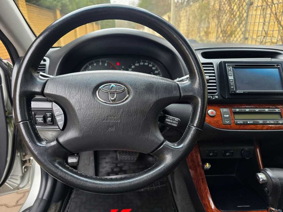 Продам  Toyota Camry 2003. Можна в розстрочку, під викуп.