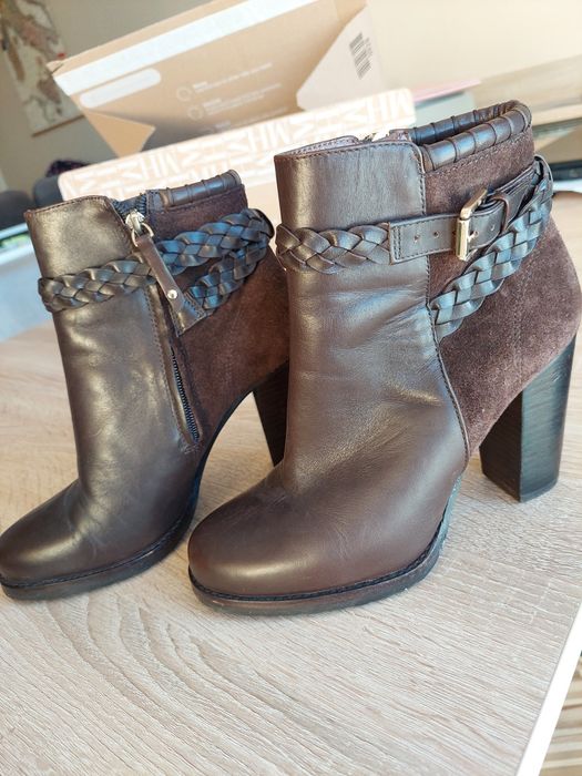 Botki Massimo Dutti 37