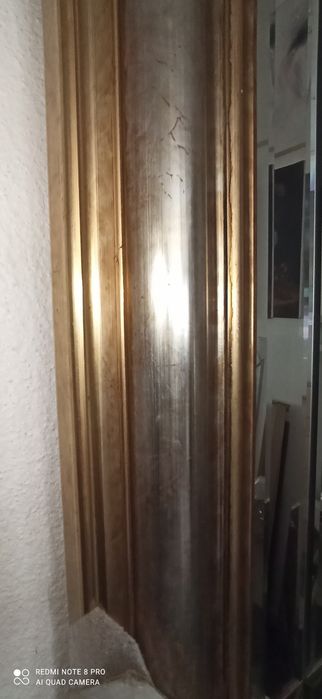 Espelho 110x90 com moldura dourada e prateada