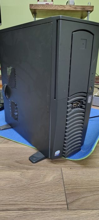 Продаю готовий ретро комп’ютер для ретро ігор та роботи.