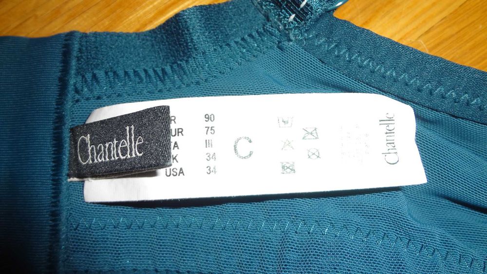 Biustonosz sportowy Chantelle 75C model 2941