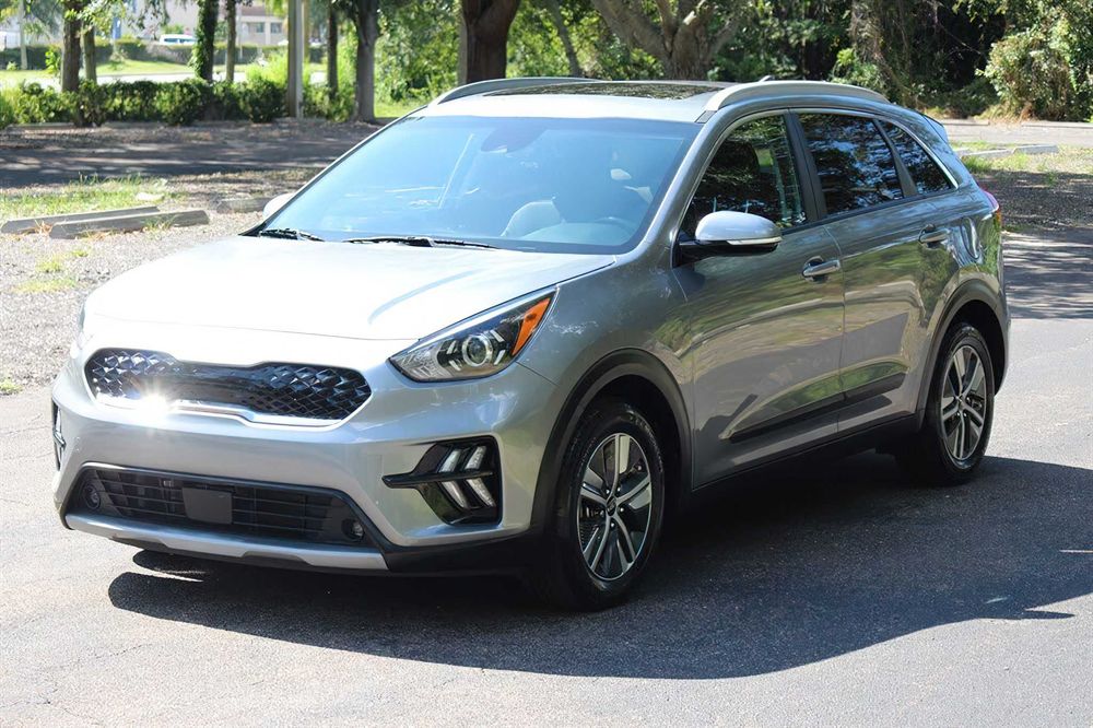 Kia Niro EX Premium      2022