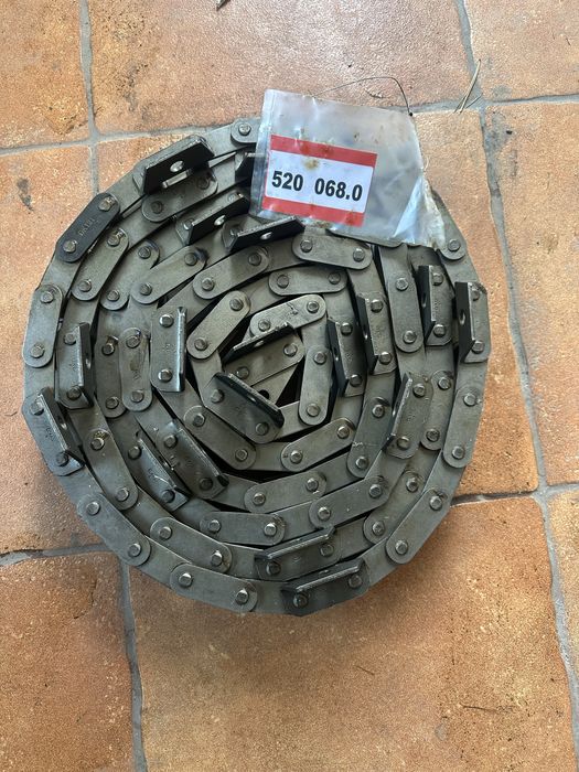 Ланцюг похилого транспортера 520068,520069 Claas