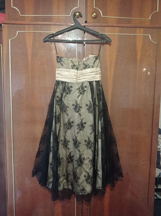 Сукня нарядна б/у