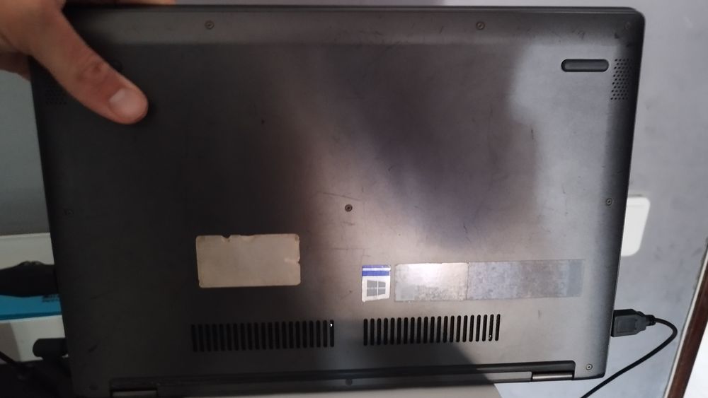 Lenovo yoga 530 - 14ARR