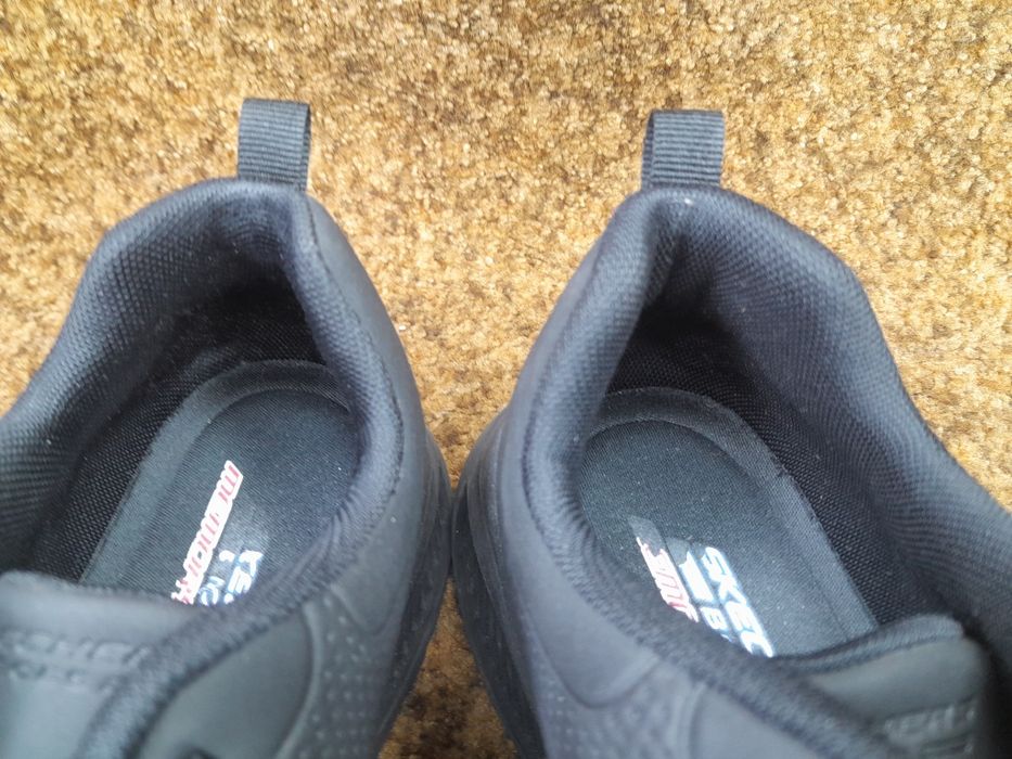 Кросівки оригінал Skechers ВВК 39 розмір.