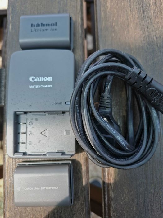 Canon EOS 400D com extras