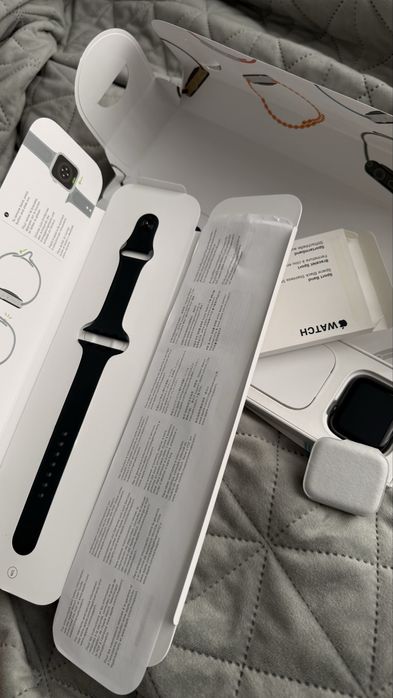 Apple Watch Series 6, 44 мм (GPS)
