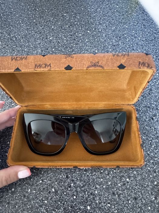 Okulary przeciwsloneczne MCM jak nowe