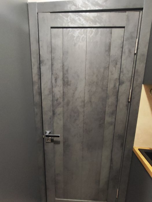 Продам межкомнатные двери