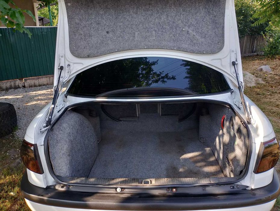Продам 1994 г.в 2.0 л Бензин