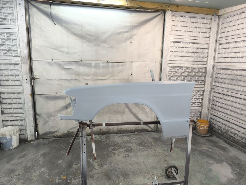 Lakiernik samochodowy