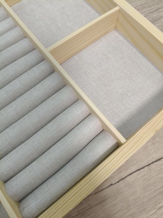 Drewniana szkatułka na biżuterię Zara Home