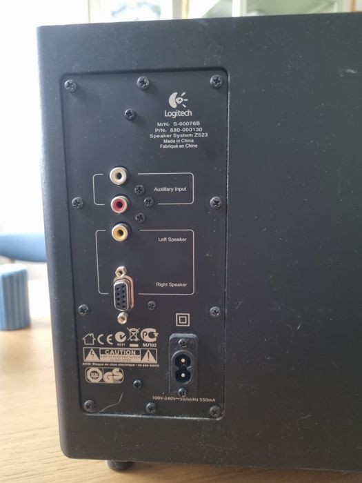 Głośniki Logitech z subwooferem